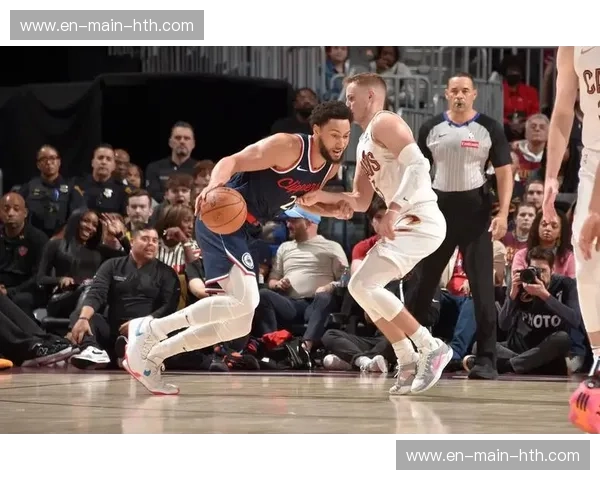 铁血碰撞与灵魂博弈：热火vs步行者G3，那场窒息的史诗对决